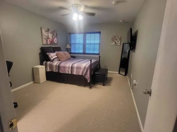 1908 Wilson Ln, Mc Lean, VA 22102