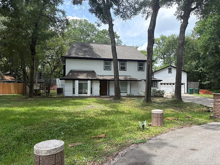 478 Brandon Rd — Photo 2
