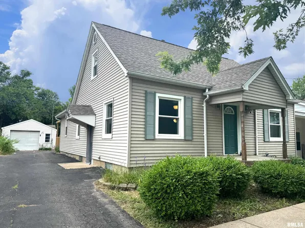 311 N Lincoln St, Metamora, IL 61548