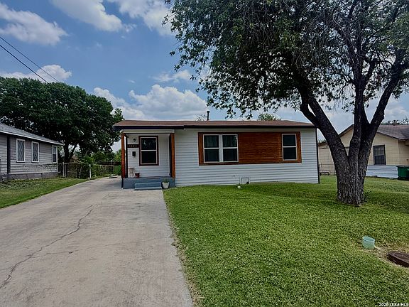 3rd image of 1026 NW 36th