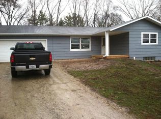 29130 W Grass Lake Rd, Spring Grove, IL 60081