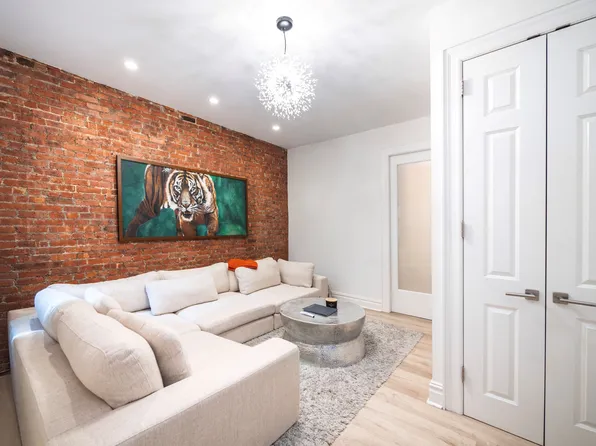 133 East 30th Street 1A image 1 of 6
