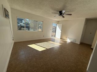 1021 W 3rd St, Pomona, CA 91766