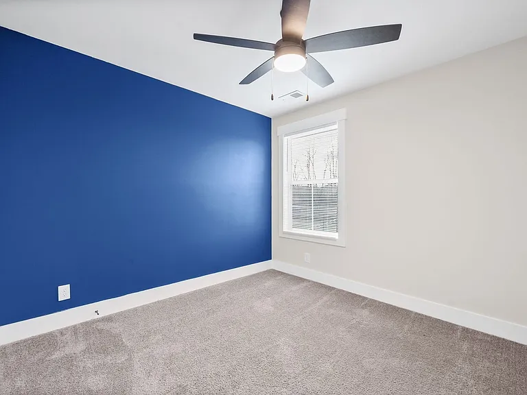 361 Frontier Dr — Photo 15