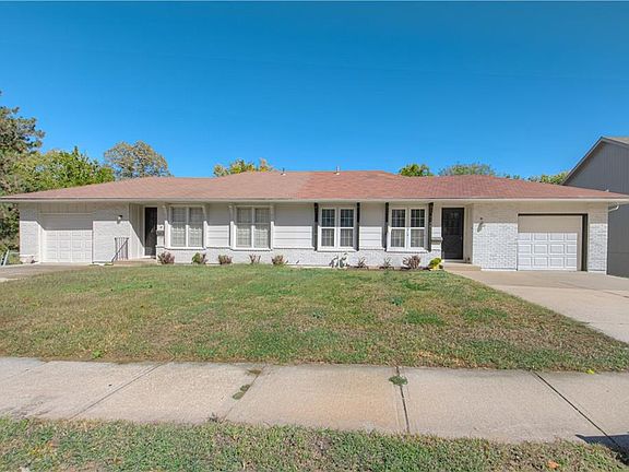 8520 W 78th St, Overland Park, KS 66204 | Zillow