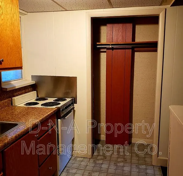 115 3rd St #25 — Photo 5
