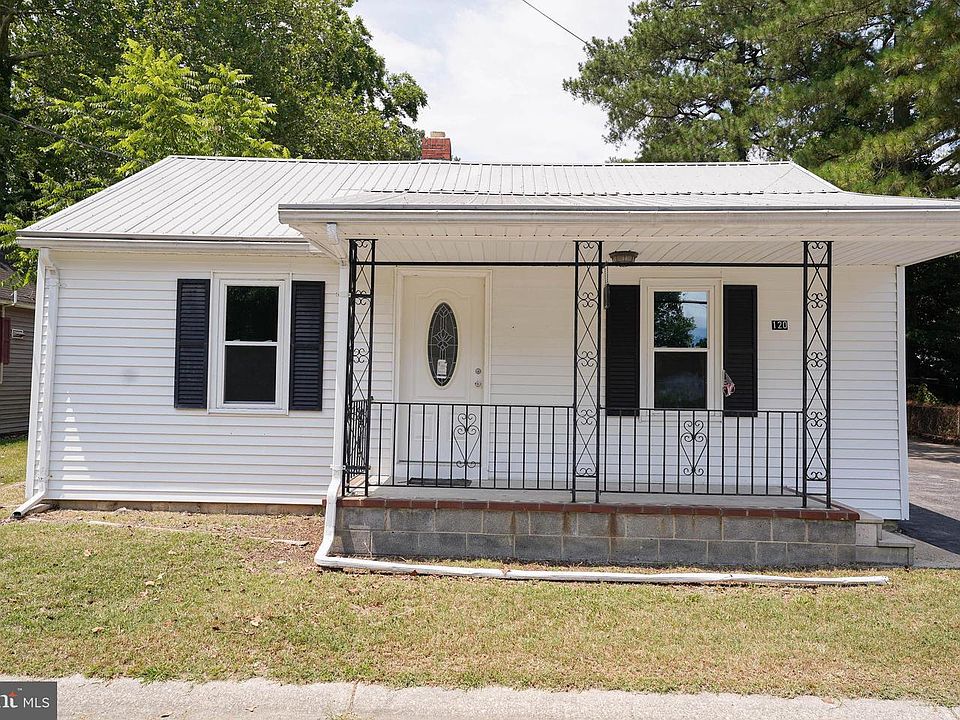 1st image of 120 Moore Ave