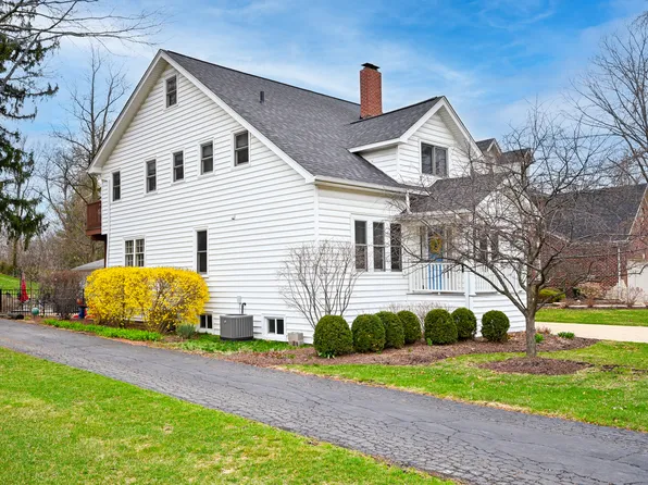 744 Kenilworth Ave, Glen Ellyn, IL 60137