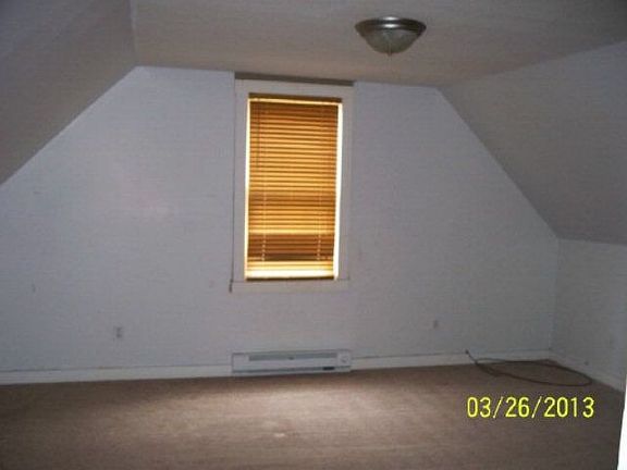 5th image of 1062 Main St