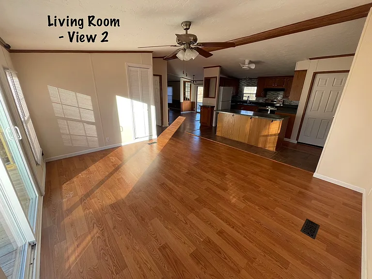 1934 Keyes Rd — Photo 14