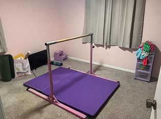 305 Ridgewood Dr, Fruitland Park, FL 34731