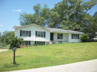 260 Parris Cir, Roanoke, AL 36274