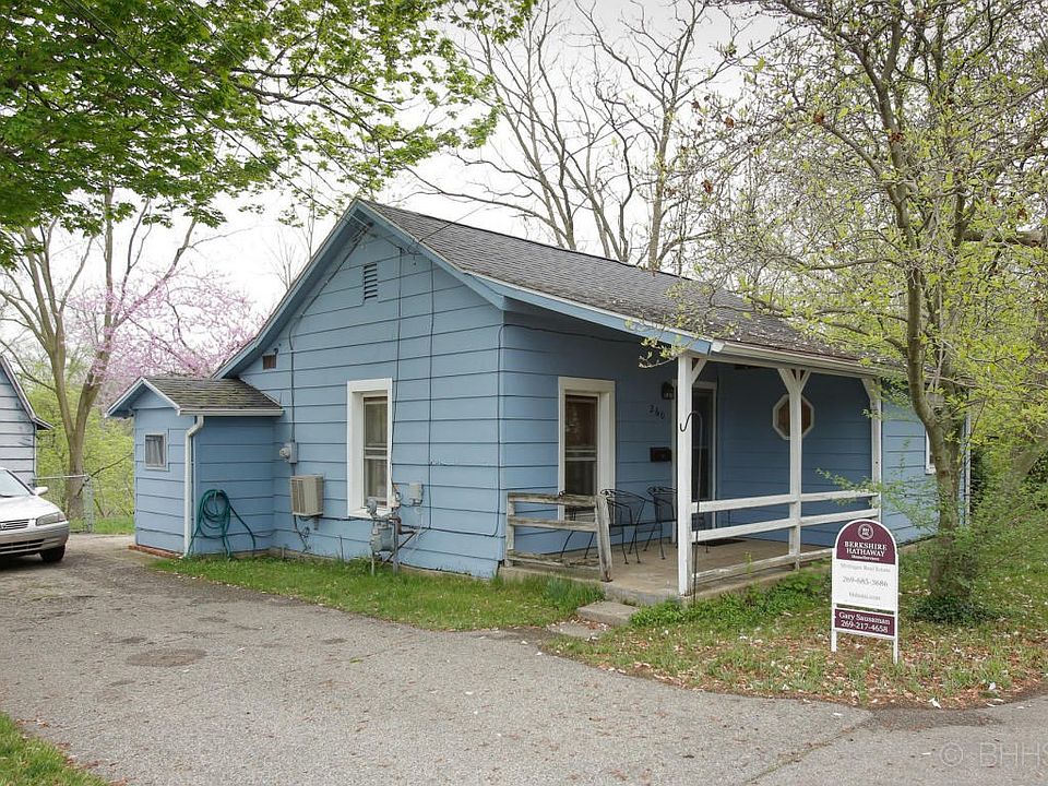 260 water st.-101