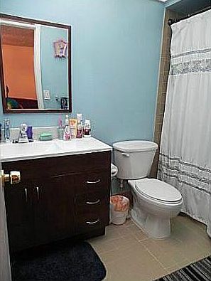 3rd image of 22 Toledo Ct