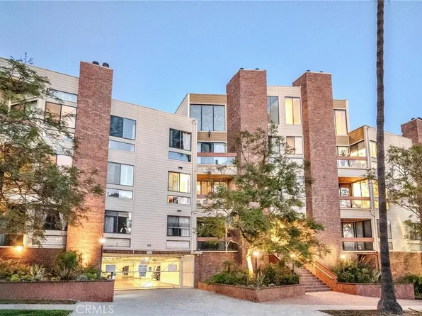 750 S Bundy Dr APT 108, Los Angeles, CA 90049