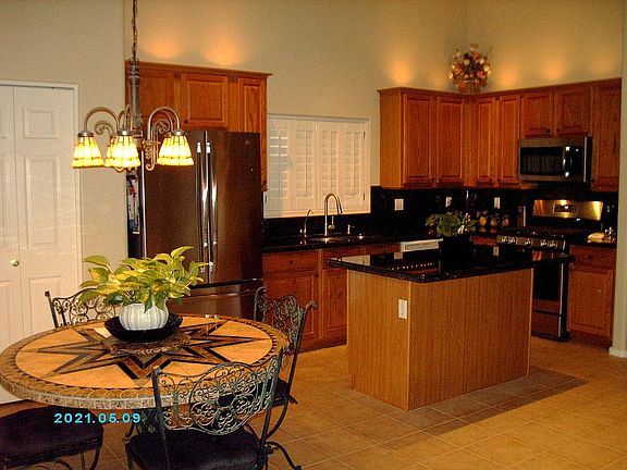 STAINLESS STEEL APPLIANCES