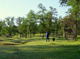 6 Old Oregon Trl, Redding, CA 96003