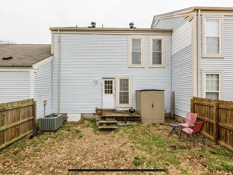 310 Rachels Ct E #310 — Photo 14