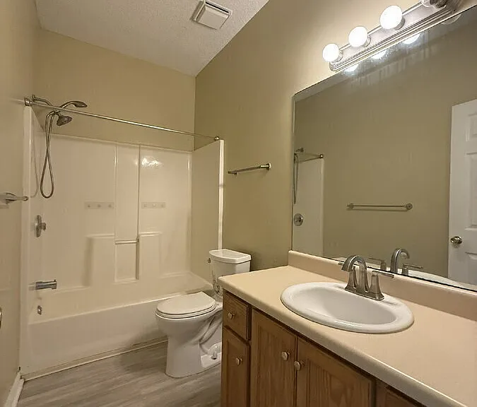 1050 Harry Hagan Rd #2B — Photo 11