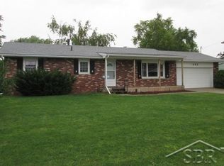 882 Waukee Ln, Saginaw, MI 48604