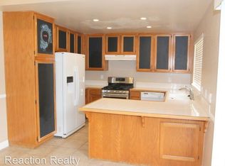 2378 W Calle Vista Dr, Rialto, CA 92377