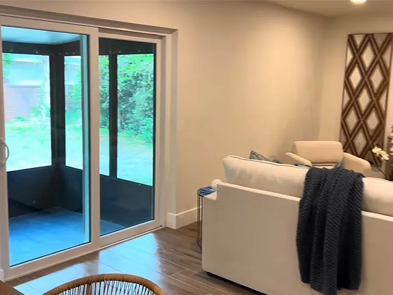 781 Northwood Cir — Photo 3