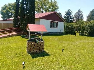 7041 Hamlet Ave, Sparta, WI 54656