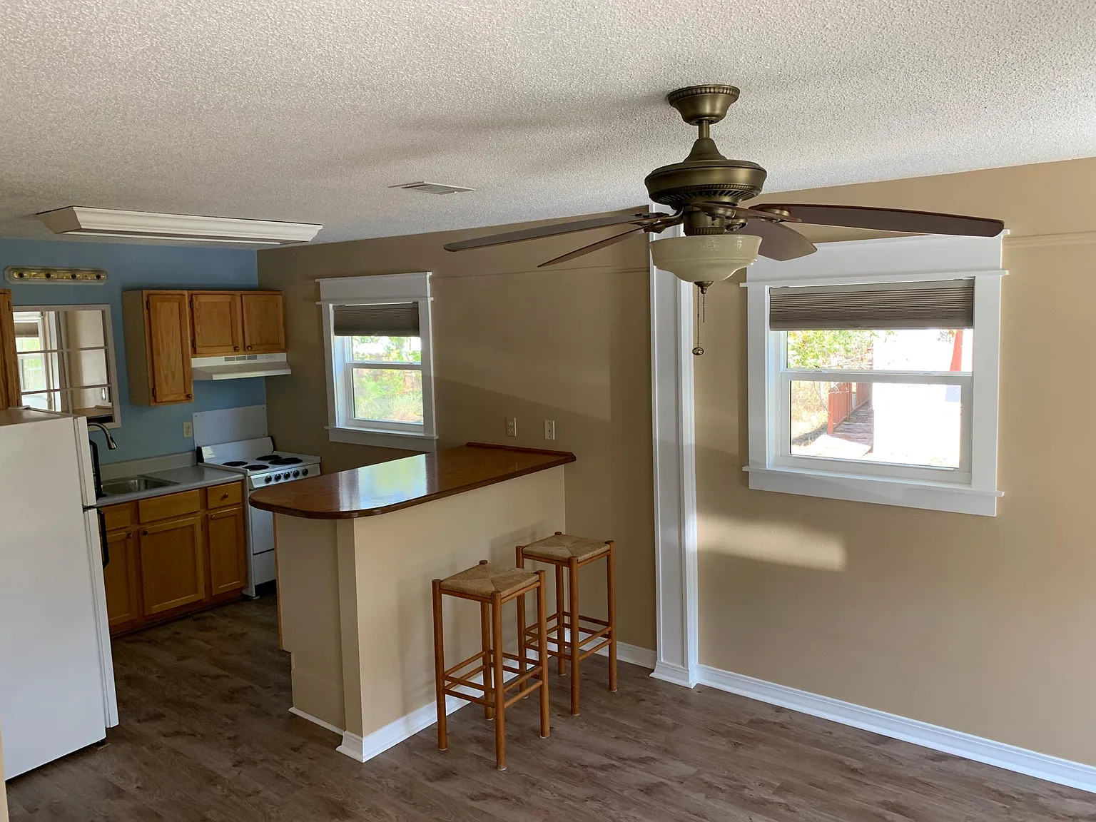 90 Jo Katherine Ln — Photo 1