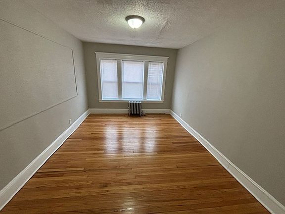 3rd image of 205 Belmont Avenue Marengo Park #10-1L