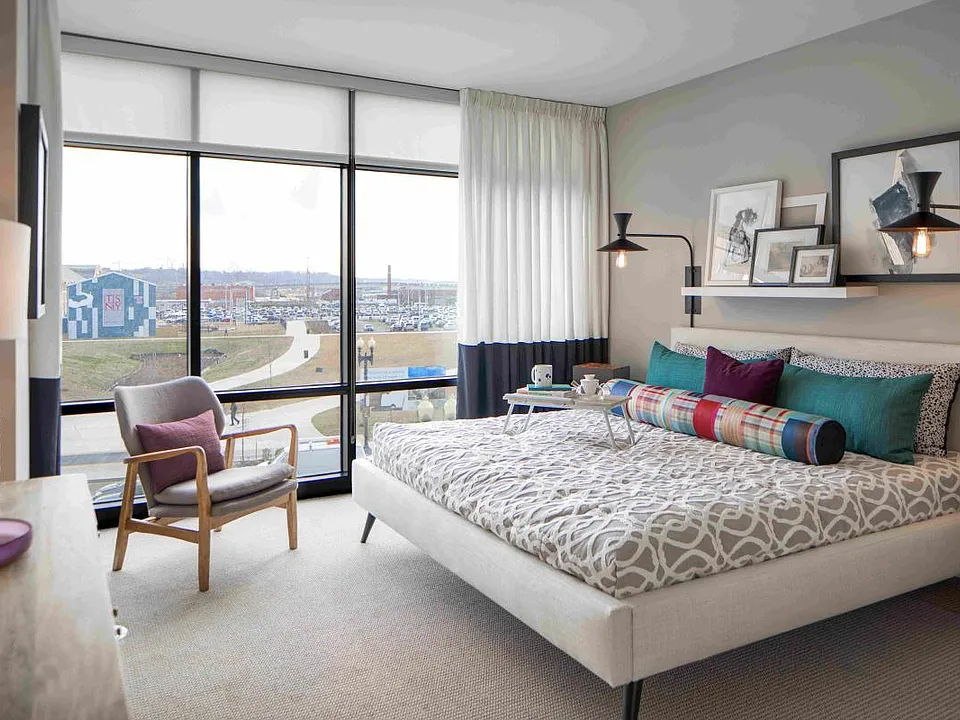 Insignia On M