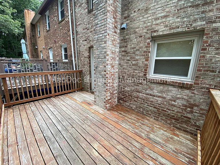 431 Ridgemore St — Photo 29