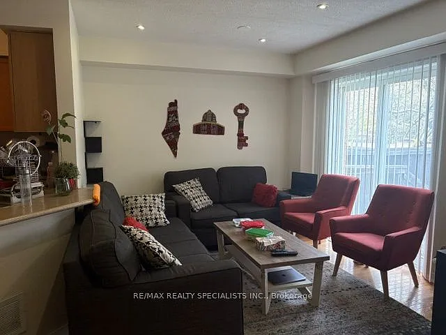 3150 Erin Centre Blvd #16 — Photo 5