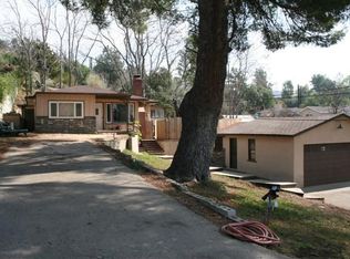 9954 Wheatland Ave, Sunland, CA 91040