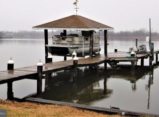 6918 River Drive Rd, Baltimore, MD 21219