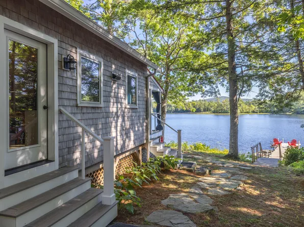 64 Scoppa Road, Lincolnville, ME 04849