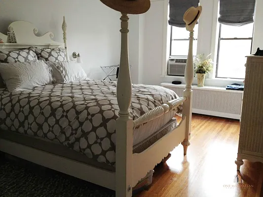 Rented by ONE Manhattan Real Estate | media 36