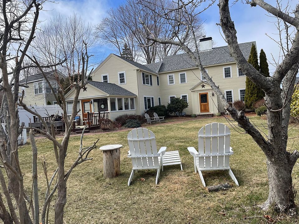 1st image of 238 Water St