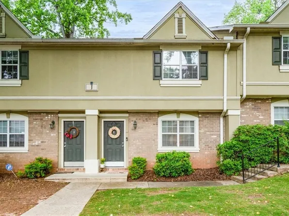 6900 Roswell Rd APT J2, Sandy Springs, GA 30328