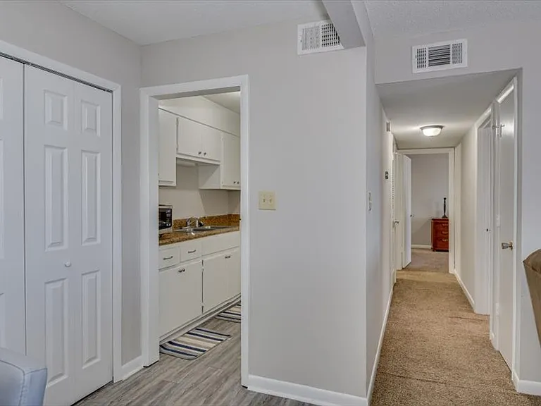 3520 Washington Rd #6-F — Photo 8