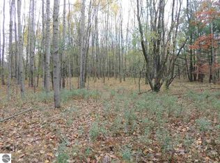 1022 Granada Dr, Weidman, MI