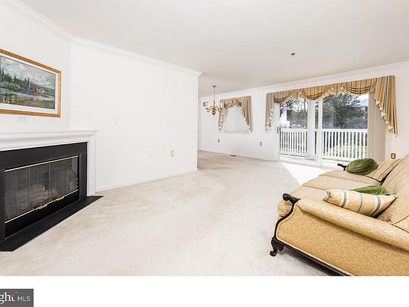 5th image of 211 Paoli Pointe Dr