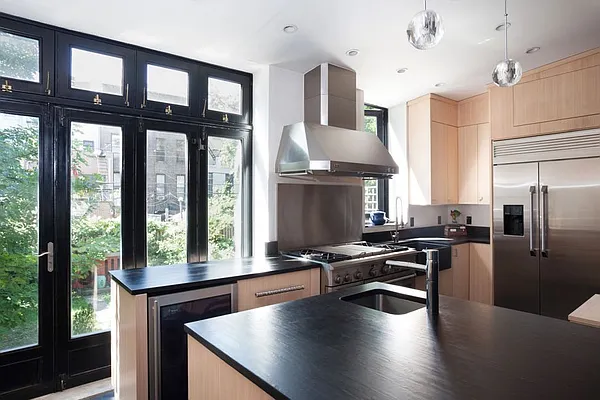 Sold by Stribling | media 33