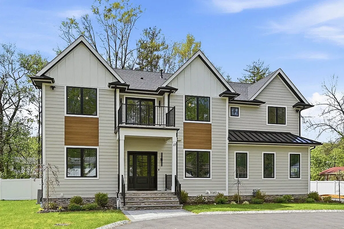 6 bed, 5.5 bath, $14,500 — Photo 2