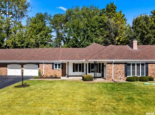 1022 Audubon Dr #7, Pekin, IL 61554