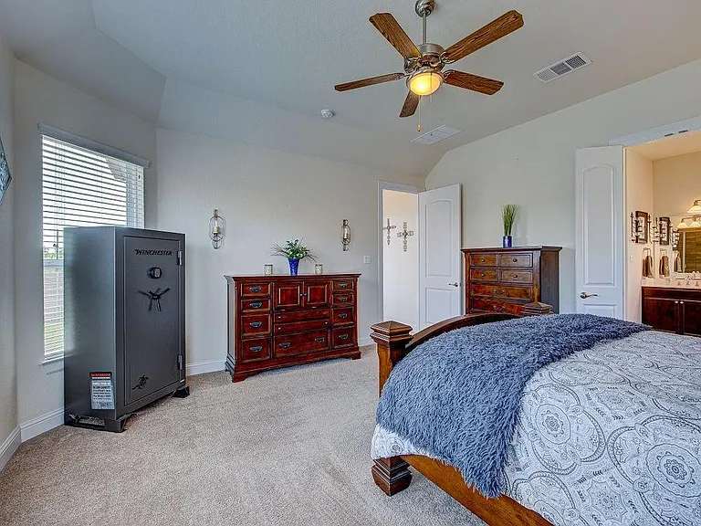 16901 Lathrop Ave — Photo 21