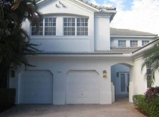 3701 NE 201st St, Aventura, FL 33180
