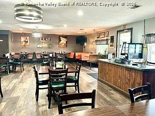 4th image of 36 New Haven Rd