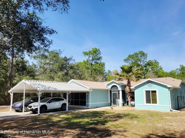 9153 Michigan Ave, Weeki Wachee, FL 34613