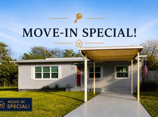 19 N Wadsworth Ave, Beverly Hills, FL 34465