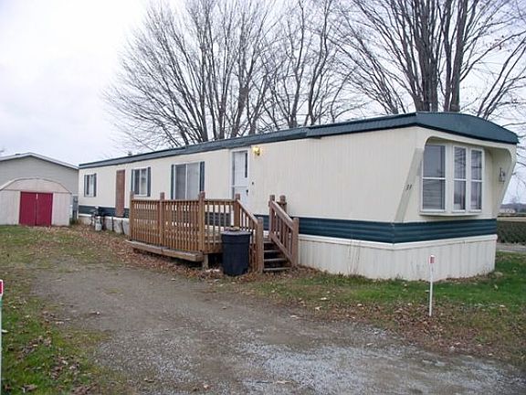 5th image of 255 Wellington Ln